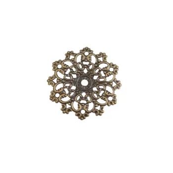  Безплатна доставка на дребно 10Pcs античен бронз филигранни цвете обвивки конектори метални занаяти декорация DIY констатации 4.7x4.7cm F0307